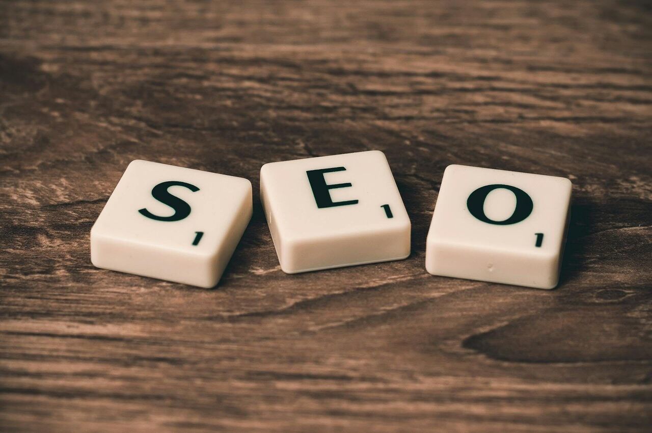 Strategia SEO: come crearla per il breve, medio e lungo periodo Strategia SEO: come crearla per il breve, medio e lungo periodo